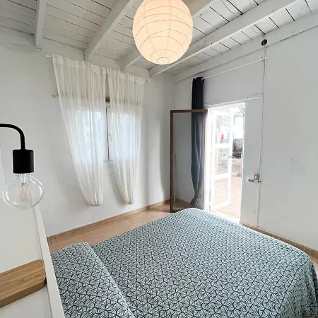 Casa rural La Milagrosa Surf House & Cowork Lajares