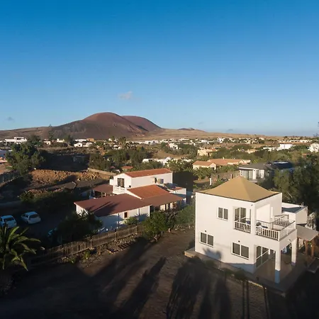 La Milagrosa Surf House & Cowork Landhuis *