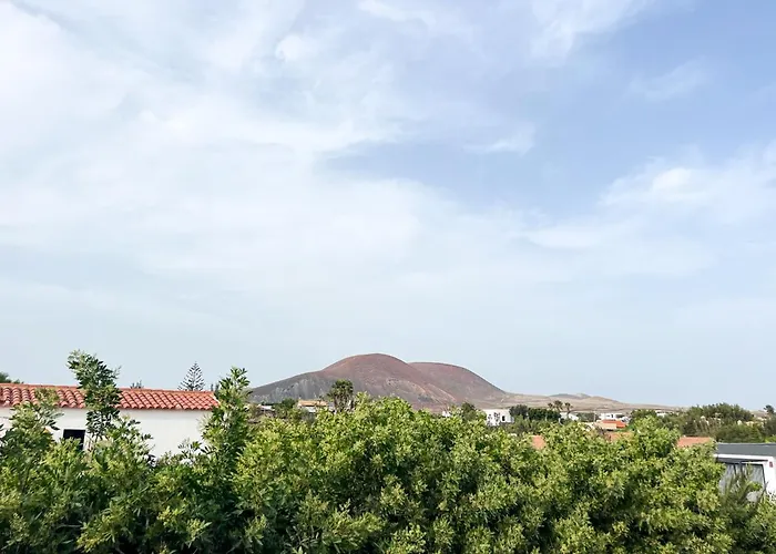 La Milagrosa Surf House & Cowork * Lajares