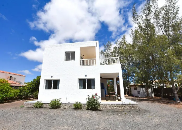 La Milagrosa Surf House & Cowork Landhuis