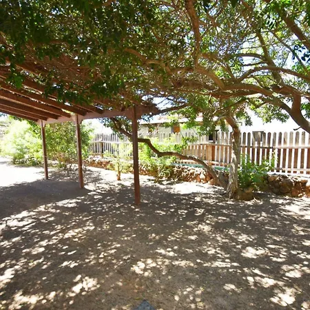 컨트리하우스 La Milagrosa Surf House & Cowork