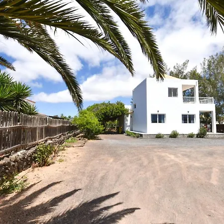 La Milagrosa Surf House & Cowork 컨트리하우스 라하레스