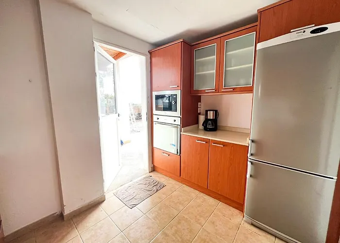 La Milagrosa Surf House & Cowork Casa de Campo Lajares