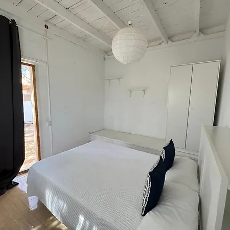 La Milagrosa Surf House & Cowork Лахарес