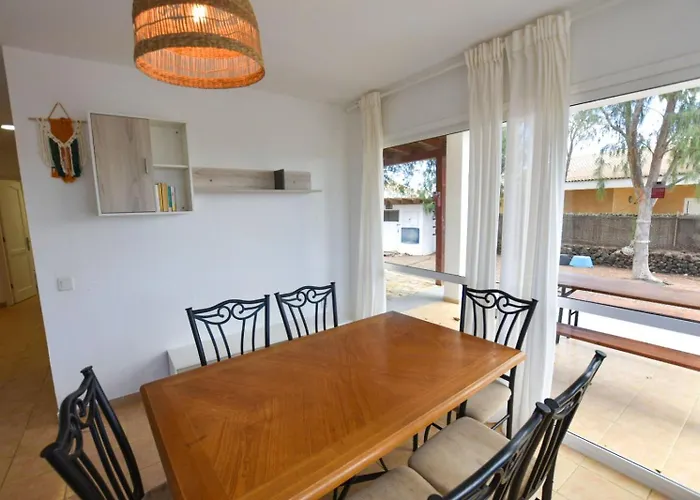 Kır Evi La Milagrosa Surf House & Cowork