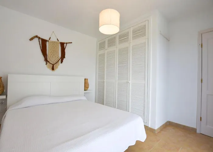 La Milagrosa Surf House & Cowork * Lajares